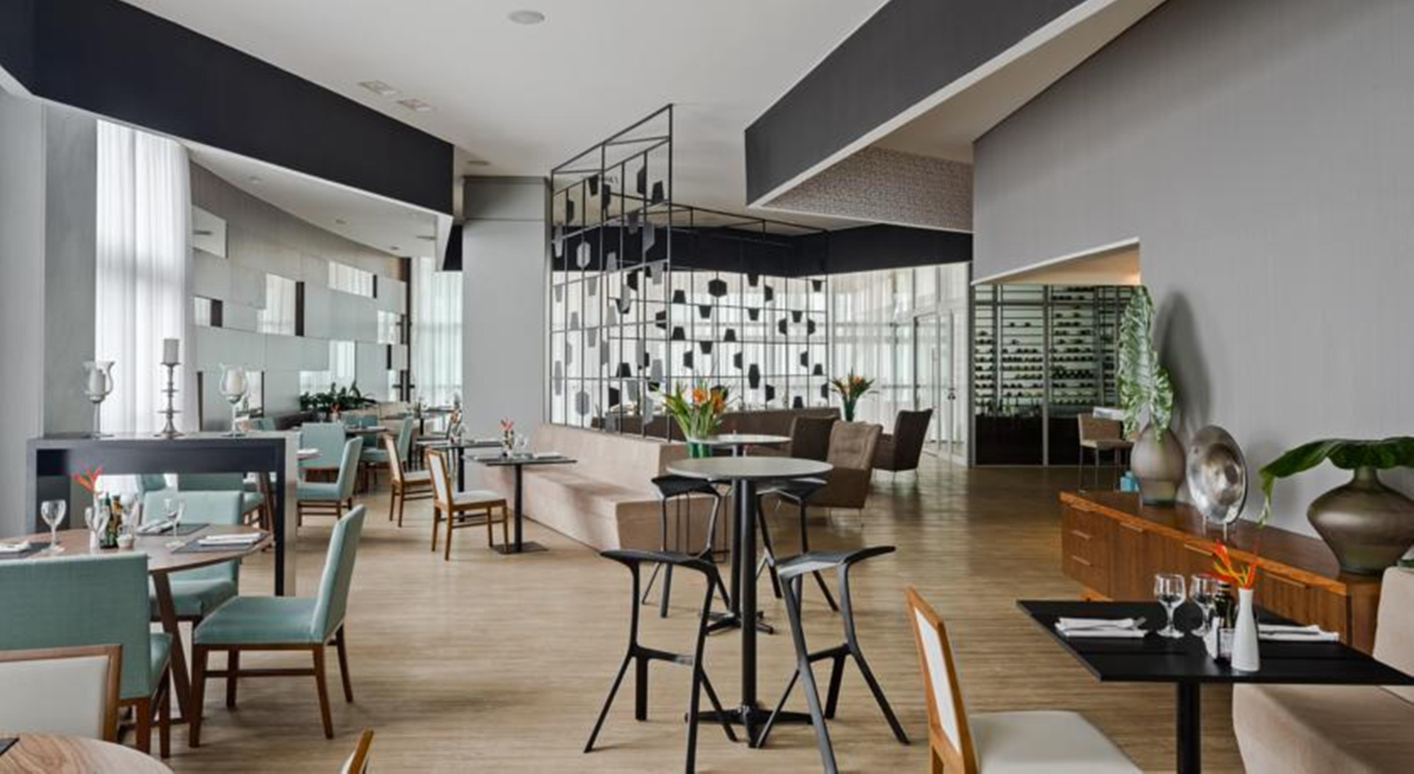 Em Eixo Monumental Hotel