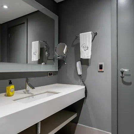 Grand Mercure Brasilia Eixo Monumental Exterior photo Bathroom