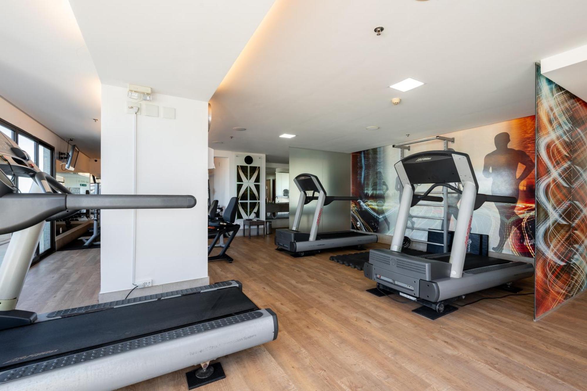 Grand Mercure Eixo Monumental 5*